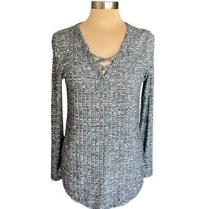 Rock & Republic Charcoal Knit Top Grommets Laced Neckline MED Edgy Punk Grunge